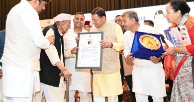 मुमं धामी का वरिष्ठ नागरिक सम्मान एवं खेल समारोह में प्रतिभाग,आयु केवल संख्या