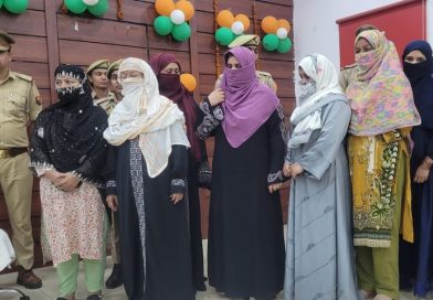 करोड़पति चपरासी इल्हाम शम्सी की दो बेगमें,दो गर्लफ्रेंड्स,साली,सास,सलहज को जेल