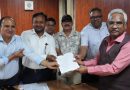 राजकीय आयुर्वेद डॉक्टरों का आंदोलन समाप्त,दो मांगें तत्काल स्वीकार,पांच पर अधिकारियों को निर्देश राजकीय आयुर्वेद डॉक्टरों का आंदोलन समाप्त,दो मांगें तत्काल स्वीकार,पांच पर अधिकारियों को निर्देश