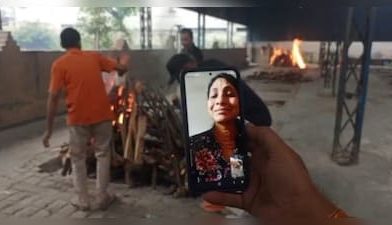 गुप्ता का अंतिम संस्कार करने वाले आश्रम ने बेटियों के 5100₹ भी लौटाये