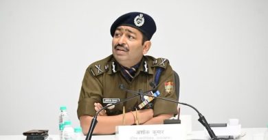 हाईकोर्ट का पूर्व डीजीपी अशोक कुमार को स्पोर्टस यूनि. VC पद छोड़ने के निर्देश